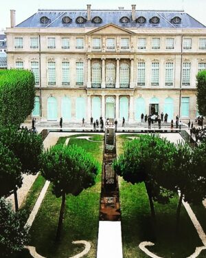 Clare Waight Keller Instagram - The next couture chapter was Caraman - I named this collection after the 19th century townhouse originally built for the Duke of Caraman. This beautiful building became the Haute Couture atelier and salon of Hubert de Givenchy, where it still remains today on Avenue George V. 
I think for many people this was one of those shows that really resonated deeply with the story of Givenchy. 
It was a moment that really struck a very emotional chord with the audience and my team backstage, particularly as it was so soon after both the Royal Wedding and Hubert’s death. 
I had always personally felt that the Givenchy archives were a mystery, rarely seen in public exhibitions nor books despite his extraordinary contributions to fashion in film and the history of fashion in celebrity culture. 
I felt a profound connection to his craft as I searched through his legacy to honour his life through this show. I wanted to capture the essence of his work and vision of women through my own lens. 
In the images here - the looks hanging in the Couture salon, the show venue in the Musée de Archives garden in the heart of the Marais on a stunning summer evening, rehearsals in the afternoon before the show with the production team still finishing the set up, whilst I’m listening to the music to set the pace of the models. 

#hautecouture #paris #fashion #style #audreyhepburn #givenchy