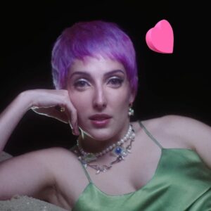 Clarice Falcão Instagram - nessa sexta-feira trago pequenos beijinhos em forma de imagem pra vcs não se esquecerem de ver & ouvir ✨TRUQUE✨. 💋