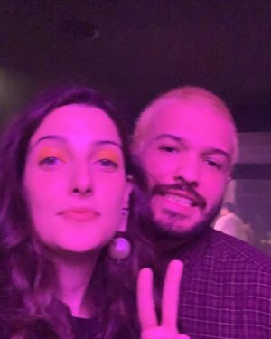 Clarice Falcão Instagram - eu moveria mundos por esse sorrisinho

te amo @seriocelio