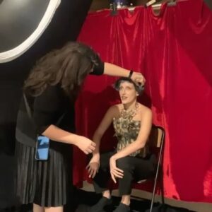 Clarice Falcão Instagram - olha só as clarices do clariceverso antes de nascerem!  elas crescem tão rápido 😍

assistam & ouçam ✨Truque✨ um album visual