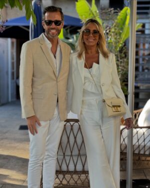 Cláudia Jacques Instagram - Inauguração da Maison Bleue Luxury Guesthouse & Art no Porto @maison_bleue_porto @basquiat_porto 

#luxuryguesthouse #art #porto #claudiajacques_oficial #whitelook by @1997margo