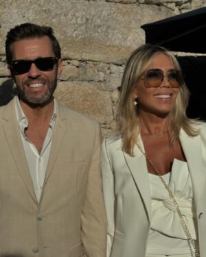 Cláudia Jacques Instagram - Inauguração da Maison Bleue Luxury Guesthouse & Art no Porto @maison_bleue_porto @basquiat_porto 

#luxuryguesthouse #art #porto #claudiajacques_oficial #whitelook by @1997margo