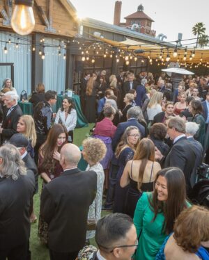 Claudia Sandoval Instagram - What an UNBELIEVABLE night✨  Thank you all for making Mainly Mozart’s first ever #CulinaryConcerto Gala such a huge success. Together, we raised nearly $700k to support world-class music-making, exceptional programs for youth, and the shared of experience of live music. 🎶

📸 @jkatphoto