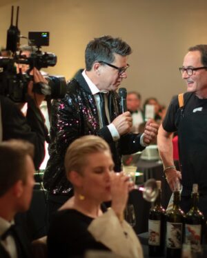 Claudia Sandoval Instagram - What an UNBELIEVABLE night✨  Thank you all for making Mainly Mozart’s first ever #CulinaryConcerto Gala such a huge success. Together, we raised nearly $700k to support world-class music-making, exceptional programs for youth, and the shared of experience of live music. 🎶

📸 @jkatphoto