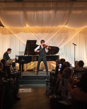 Claudia Sandoval Instagram - What an UNBELIEVABLE night✨  Thank you all for making Mainly Mozart’s first ever #CulinaryConcerto Gala such a huge success. Together, we raised nearly $700k to support world-class music-making, exceptional programs for youth, and the shared of experience of live music. 🎶

📸 @jkatphoto