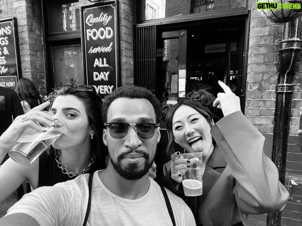 Claudia Doumit Instagram - The London Dump 📷