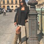 Claudia Galanti Instagram – L’amour, Les baguettes ,Paris . ❤️