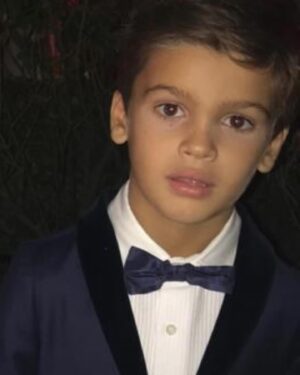 Claudia Galanti Instagram - Buon compleanno amore mio . Tu mi  porti tanta felicità e gioia nella  mia vita sei la mia luce  e io sono  così fortunata ad averti. Che il tuo compleanno sia speciale come lo sei tu. Sei un vero tesoro e sono così grata di averti nella mia vita. Che il tuo compleanno sia pieno di amore e di risate ,voglio che tu sappia che mi hai reso la mamma più orgogliosa del mondo. Sei una vera benedizione e ti auguro che tutti i tuoi sogni si realizzino sempre ❤️ ti amo follemente …  #liamelijahmimran #13 @liammimran3
