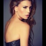 Claudia Galanti Instagram - La misura dell’intelligenza è data dalla capacità di cambiare quando è necessario. Albert Einstein.