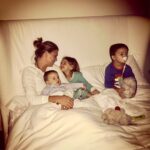 Claudia Galanti Instagram - There is no love more deep and true than the love I give to all of you « I loved you yesterday. I love you still. I always have. I always will. » #happyvalentinesday ❤️❤️❤️❤️ Questo San Valentino volevo dedicarlo a voi amori miei che siete la mia più grande forza 💫 e buon San Valentino a tutti voi pieno di amore e serenità 🙏❤️