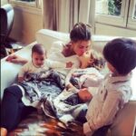 Claudia Galanti Instagram - There is no love more deep and true than the love I give to all of you « I loved you yesterday. I love you still. I always have. I always will. » #happyvalentinesday ❤️❤️❤️❤️ Questo San Valentino volevo dedicarlo a voi amori miei che siete la mia più grande forza 💫 e buon San Valentino a tutti voi pieno di amore e serenità 🙏❤️