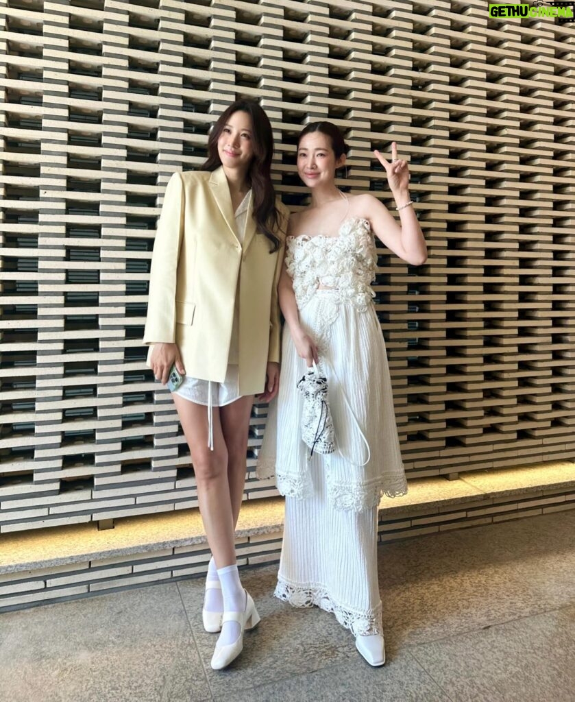 Claudia Kim Instagram - EENK S/S 24 Salon Show🤍 got so much love for @eenk_official #EENK #EENK24SS #YforYesterday