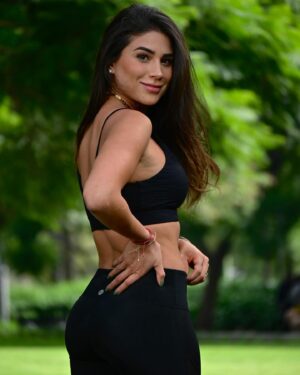 Claudia Zepeda Thumbnail - 14.7K Likes - Top Liked Instagram Posts and Photos