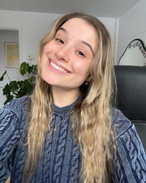 Claudie Mercier Thumbnail - 11.2K Likes - Most Liked Instagram Photos