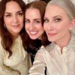 Clea Shearer Instagram - I had a last minute idea to throw a little birthday dinner in our new home, and it turned into such a special night with the best group of friends. Core memory 🍾 Outfit: @veronicabeard Catering: @kristenwinston Florals: @the_florista_ Menus: @loveandlion Rentals: @pleasebeseatedrentals