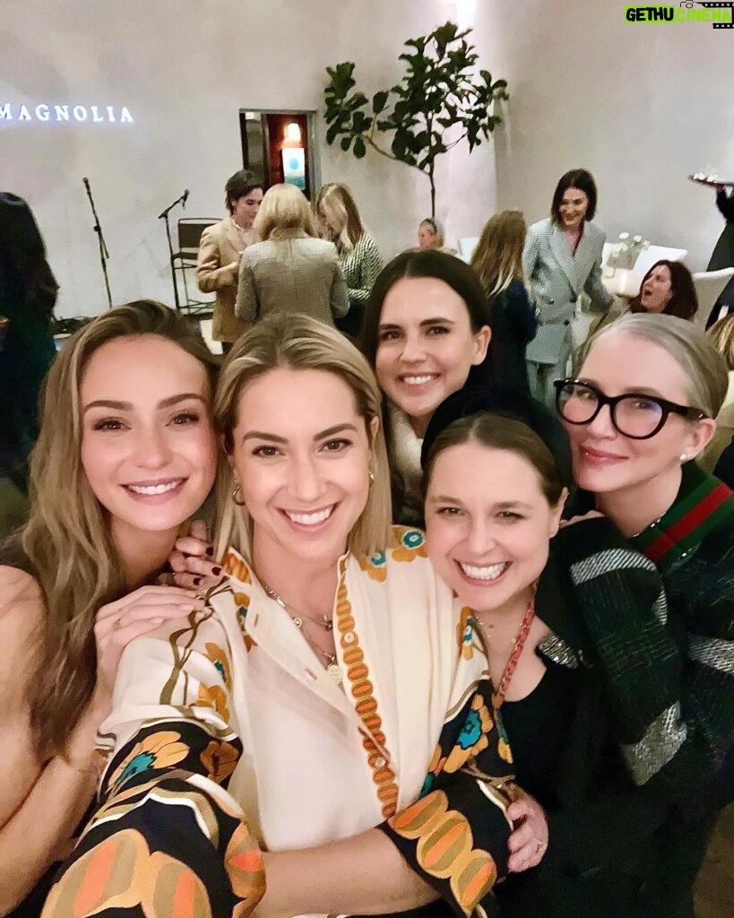 Clea Shearer Instagram - Celebrating @magnolia with the best group of girls 🌿🤍