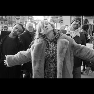 Clémence Poésy Instagram - This was fun... and slightly embarrassing.  Video for @mwardtravelogue ‘s “Unreal city” directed by the wonderful @beatricepegard 🕺 shot by @valentinvignet 🎥 @rimikilikini 🦹🏼‍♀️ @frieda_avec_un_e  @khelamakeup  Et danse de la 🥖 by the one and only @ava_hervier 💜 link in bio