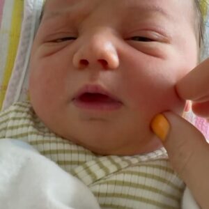 Cleo Massey Instagram - How wonderful life is, now you’re in the world. 🌞 Indigo Valerie Dempsey ~ 22.03.24 ~ 11.16pm.