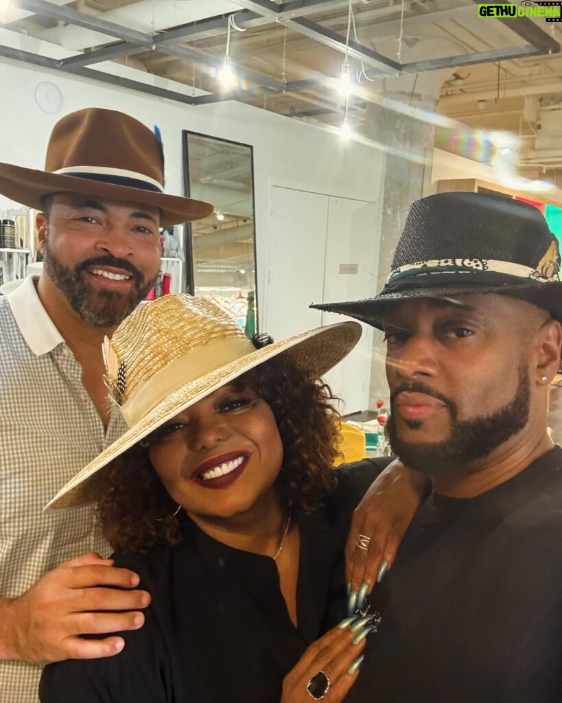 Cocoa Brown Instagram - We had a timeee to today! Thank you @fruitionhatco for hosting @malikwhitfield @timonkdurrett and I today and gifting us the most INCREDIBLE, CUSTOM MADE 🎩! You couldn’t tell us nothing!😂😂😂#hats #fedoras #brims #custommade #blackowned #poncecitymarket #atlanta #actorslife #swipeleft #911 #queensugar #temptations #forbetterorworse #iflovinguiswrong #bet #vh1 #fox #ownnetwork #westillworking