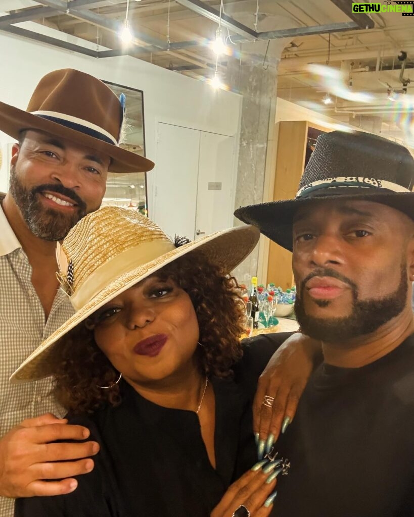 Cocoa Brown Instagram - We had a timeee to today! Thank you @fruitionhatco for hosting @malikwhitfield @timonkdurrett and I today and gifting us the most INCREDIBLE, CUSTOM MADE 🎩! You couldn’t tell us nothing!😂😂😂#hats #fedoras #brims #custommade #blackowned #poncecitymarket #atlanta #actorslife #swipeleft #911 #queensugar #temptations #forbetterorworse #iflovinguiswrong #bet #vh1 #fox #ownnetwork #westillworking