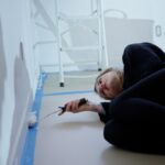 Coeur de Pirate Instagram - Très fière de vous présenter “les douze travaux de Béatrice” en diffusion ce soir sur @casa.reseau C’est une émission sur une émission de rénovations 🤡je vous en dit pas plus. Vous allez me voir être traumatisée, au bout de ma vie, découragée mais aussi motivée pour arriver aux résultats espérés. Au grand détriment de mon conjoint (on est toujours ensemble rassurez-vous) Merci @romeoetfils j’ai un peu de PTSD quand on se voit mais je vous aime quand même. 😀 Manquez pas ça!