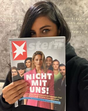 Collien Ulmen-Fernandes Instagram - #NichtMitUns #Stern

Die Ereignisse von 1933 bis 1945 hätten spätestens 1928 bekämpft werden müssen. Später war es zu spät. 
(Erich Kästner)

1928 ist jetzt.
Lasst uns handeln.