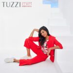 Collien Ulmen-Fernandes Instagram - Ich freue mich soooo verkünden zu dürfen, dass ich das neue Testimonial von TUZZI bin. 🥳 Zum Auftakt gab‘s ein schönes Shooting in einem White Studio auf Mallorca. ☀️📸 Und das (tadaaaaaaaa) ist das Ergebnis… @tuzzi_official #Werbekooperation #Testimonial #tuzzi #tuzzicollection