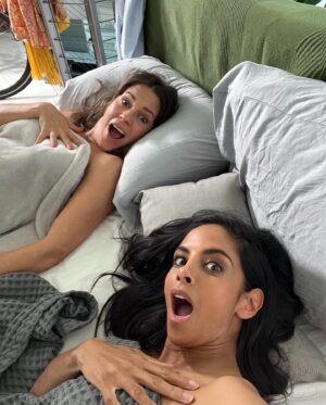 Collien Ulmen-Fernandes Instagram - Dream coming true: Bettszene mit @birthe_wolter 🔥 🔞 🙀
