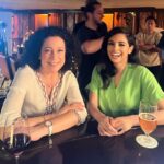 Collien Ulmen-Fernandes Instagram - #onset mit @barbara.wussow @polyphon_film @zdfmediathek #Traumfisch 🐠