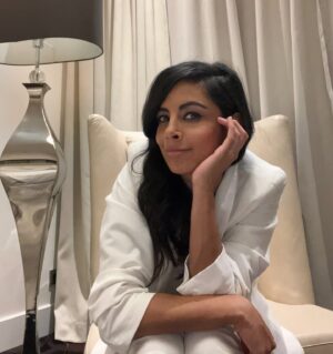 Collien Ulmen-Fernandes Instagram - Interview-Tag.
Zu unserer Deepfake-Aktion vor dem BMDV und zu der dreiteiligen ARD-Dokumentation #DieVIVAStory
über den Aufstieg und Abstieg des kölner Pop-Phänomens. Ende des Jahres im TV.

#🦦💫🌈🎼🎸📻🎤🎉🎙💥🪩🎬