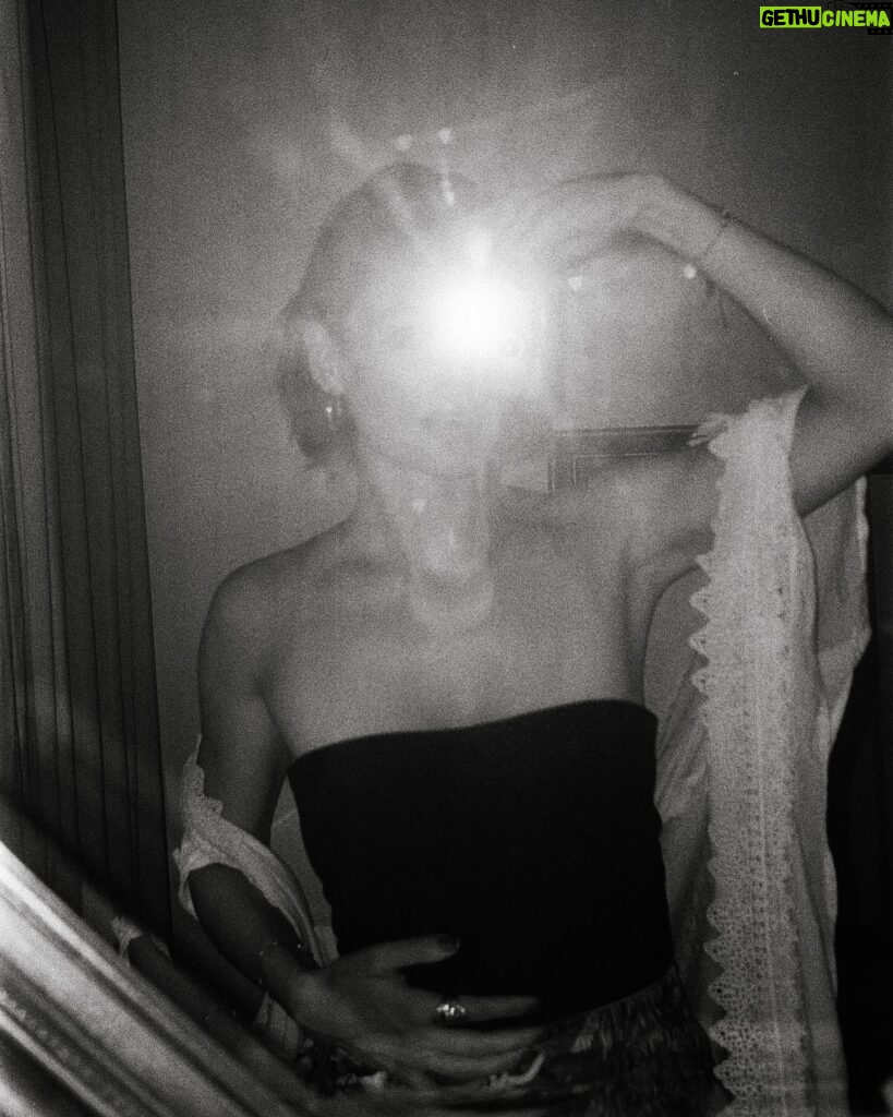 Conor Leslie Instagram - Bodysuits are just bathing suits we don’t go swimming in. And bodies are just suits we live in. #filmfaceflash 35mm• Kodak TX • Olympus M ii• 2 different mirrors in 2 different cities•