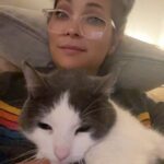 Constance Marie Instagram – Rescue cats,
Know how to Parrrrr-tay!
#Kitty #cat #friday #Friyay #CatsOfInstagram