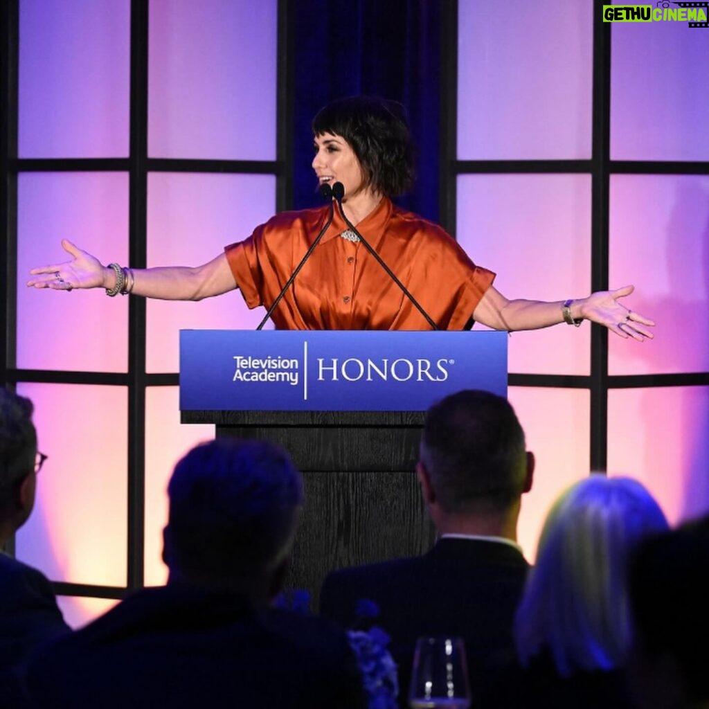 Constance Zimmer Instagram - What an HONOR to HOST the @televisionacad HONORS #tvacadhonors last night!! I was surprisingly nervous to be in front of a large audience of people who were NOT nervous as they awaited their turn to be honored for their incredible feats of storytelling! PLEASE watch these programs, if you haven’t already, as I was surprisingly emotional just reading the descriptions of their subjects and how vital their stories are to uncovering the truth, in so many different ways. #beefnetflix #the1619project #deadlockedhowamericashapedthesupremecourt #asmalllight #heartstopper #lakotanationvsunitedstates #1000%Me