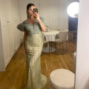 Coralie Delmarcelle Instagram - Dress by @dressingcode.be 🧚🏻✨

#weddingdress #wedding #dressing #code #green #greendress #clothes #weekend #enjoy #girl #weddingday