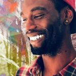 Cori Bush Instagram - Both Breonna Taylor and Tyre Nichols should be with their families today, celebrating their 30th birthdays. Police brutality took that away from them. We won’t forget either of you. Rest In Power.