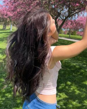 Corina Bradley Instagram - 🌸