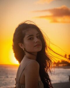 Actress Corina Bradley HD Instagram Photos and Wallpapers June 2024