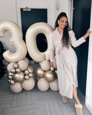 Corinne Foxx Instagram - thirty, flirty & thriving 💃🏽💕🎉 celebrating this new decade with my work family making something special for you guys 😘