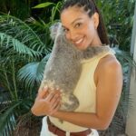 Corinne Foxx Instagram - koala hugs are the best kind of hugs ❤️🐨