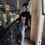 Corinne Foxx Instagram - ce soir 🥂