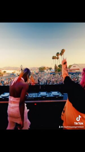 Courtney Nelson Instagram - This was my favorite moment to date. It's so
surreal to share music with you all, on a stage
at the music festival I first attended in 2011 as a
concert goer. @hardfest was an event I went to
EVERY YEAR, now I can check it off as
performing at it. Thank you @moorekismet for
being such a bright light and making space for the queer community in electronic music.
#hardfest #insomniac #insomniacevents #edmlifestyle 
#edmmusic #edm #moorekismet #concert #tiktokviral #fyp #pinkhair