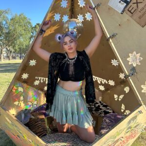 Courtney Nelson Instagram - This was my 7th @libfestival experience and one of my favorites! This was the perfect way to celebrate my birthday coming up. This festival changed my life in 2012 and I’ve been grateful to become a veteran to it in 2024. If you want to experience what it means to be fully accepted no matter what: this is the place for you! Till next year⚡️🧚🏻‍♀️

#lib #libfestival #festival #lightninginabottle #fyp #geminiseason