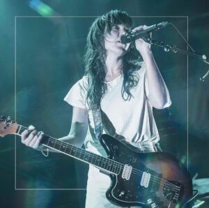 Courtney Barnett Instagram - Le Trianon, Paris 9/11/2022 Photo by @non_deux_non pour @danstafaceb