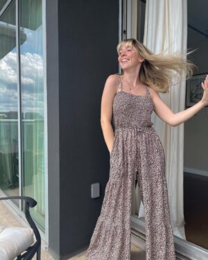Cozi Zuehlsdorff Instagram - swipe to the end !!!