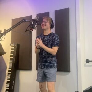 Cozi Zuehlsdorff Instagram - HAPPY “THAT SPECIAL” RELEASE DAY

@joe_serafini_ , thank you for letting @matthewtishler and I witness your MAGIC and write this tune with you ♥️ one of the loveliest people I know. You really are That Special. 🥲

Slide 1) listen we’re HSM kids we’re GONNA do a freeze-frame jump 
2) ♥️
3) Joe singing “I know my feet” 2 seconds before losing his footing
4) Matt giving me crap for filming bts 🙄😇
5) the more obsessed with you I am the meaner I get apparently 
6) WHAT IF I AM I YAM I YAM
7) ☺️