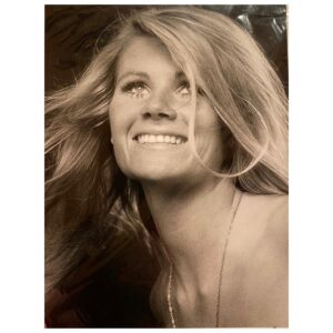 Cressida Bonas Instagram - This is my 💛Auntie Charlotte 💛 and it would have been her birthday today. I absolutely worshiped her and I miss her every day. She taught me kindness, courage and how much strength there is in gentleness. She was golden in every way 💫
