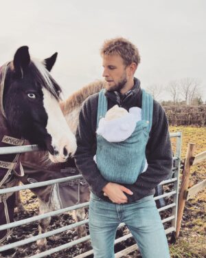Cressida Bonas Instagram - Happy birthday to this guy 👆🏼! I sure am a lucky gal 🤍💫🥳🎂💫🎂