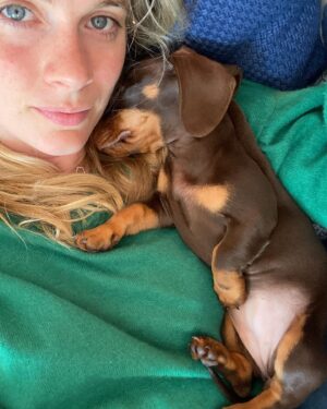 Cressida Bonas Instagram - Happy birthday to the little sausage person ! Always by my side, she has brought so much joy into our lives. 🐾❤️🐾