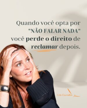 Cris Carvalho Instagram - Quando você escolhe o silêncio, abre mão de expressar as suas opiniões.

Consequentemente, perde também o direito de reclamar mais tarde. 🤭

A comunicação é a chave para resolver mal entendidos e construir relações saudáveis.

👉🏻 Optar pelo silêncio pode ser uma renúncia ao seu poder de influência e à oportunidade de fazer a diferença.

Portanto, lembre-se: falar é fundamental para o entendimento mútuo e o crescimento pessoal. 😉

Se você sente muita dificuldade em falar ou expressar o que sente, existem técnicas e práticas que podem te ajudar a conquistar a sua “liberdade de oratória”.

Hoje você sente alguma dificuldade para se expressar ou acredita ser algo mais fácil? 🥰
.
.
.
.
.
.
#comunicaçãonãoviolenta #pnlcoaching #pnlpractitioner #dicasdecomunicacao #relacionamentosaudável