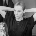 Cristiana Capotondi Instagram - Ieri il mio debutto al @teatrodellapergola è stata un’emozione grande. Lo spettacolo del pubblico nella meraviglia di uno splendido teatro all’italiana non lo dimenticherò mai. Firenze è sempre stata generosa con me e ieri, una volta ancora, ho capito perché le voglio così tanto bene. GRAZIE a chi c’era e grazie a chi ci sarà! LA VITTORIA È LA BALIA DEI VINTI vi aspetta GRAZIE a @dario_nardella @comunedifirenzerp @regionetoscana con il suo Presidente Giani e poi Marco Stella e @deborah__bergamini per averci scelti per ricordare l’anniversario del bombardamento alleato di Firenze. Per la Pergola Grazie Marco Giorgetti e Valentina Di Cesare e grazie Stefano @stefano.accorsi Grazie alla mia compagna di palco Pepe Brizzi @claudiazanellaofficial Per la produzione GRAZIE a Marco, Charlie, Claudia e Barbara. Grazie a @stefano__francioni ⭐️ E grazie a @marcoboniniofficial che ha scritto la storia della Vittoria, della Nina, dell’Armida Porina, del cuoco, del fornaio e del nonno Lorenzo! Che gioia Foto di @manzinifilippo 🙏🏻